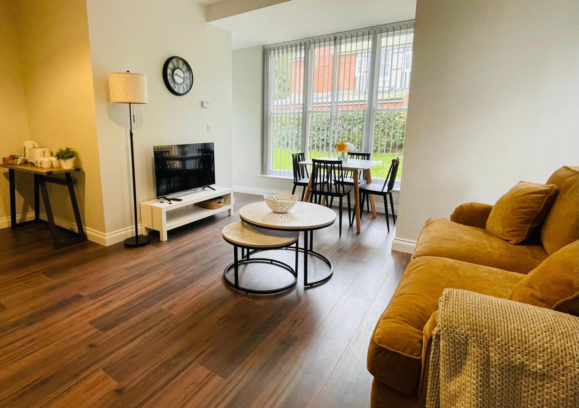 Eastwood Lodge Apartment No1 우드홀스파 외부 사진